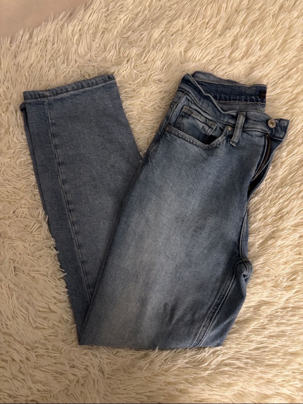 Silver Jeans high rise wide leg Women's Jeans in Light Blue Wash